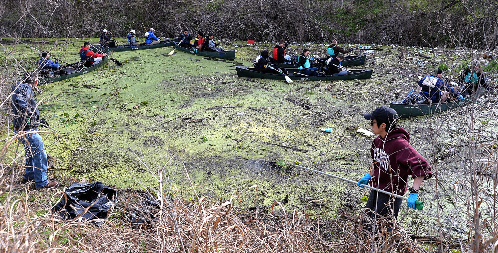Basura Bash brings out volunteers to clean Salado Creek
