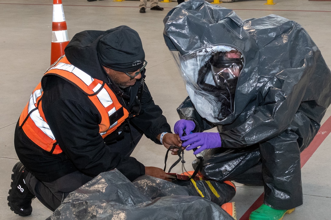 HARRISBURG, Pa. – Members of the Pennsylvania National Guard’s 3rd Weapons of Mass Destruction Civil Support Team (WMD-CST) conducted phase one of a two-day Training Proficiency Exercise at Harrisburg International Airport Feb. 15, and phase two at the Harrisburg Area Community College’s Senator John J. Schumaker Public Safety Center Feb. 17. (Pennsylvania National Guard photo by Wayne V. Hall)