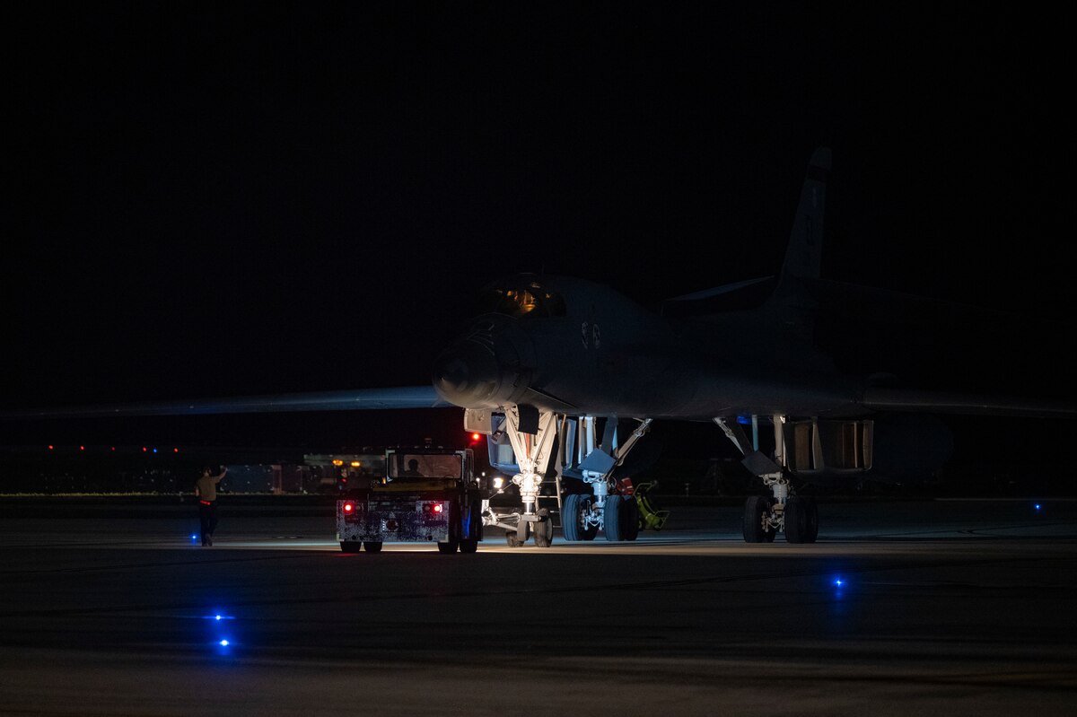 B-1B Lancers travel to India in support of Aero India 23