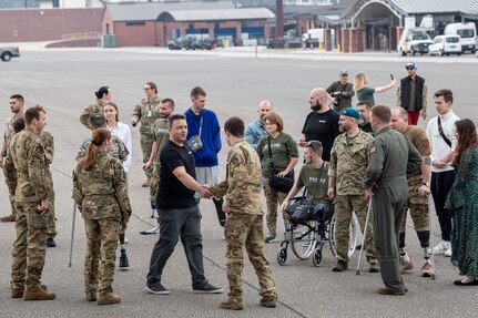 Ukrainian Soldiers Visit Joint Base Charleston