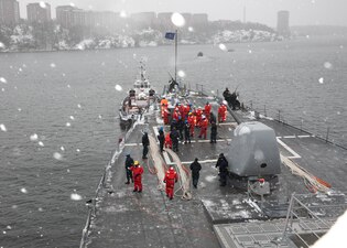 USS Arleigh Burke (DDG 51) departs Stockholm, Sweden.