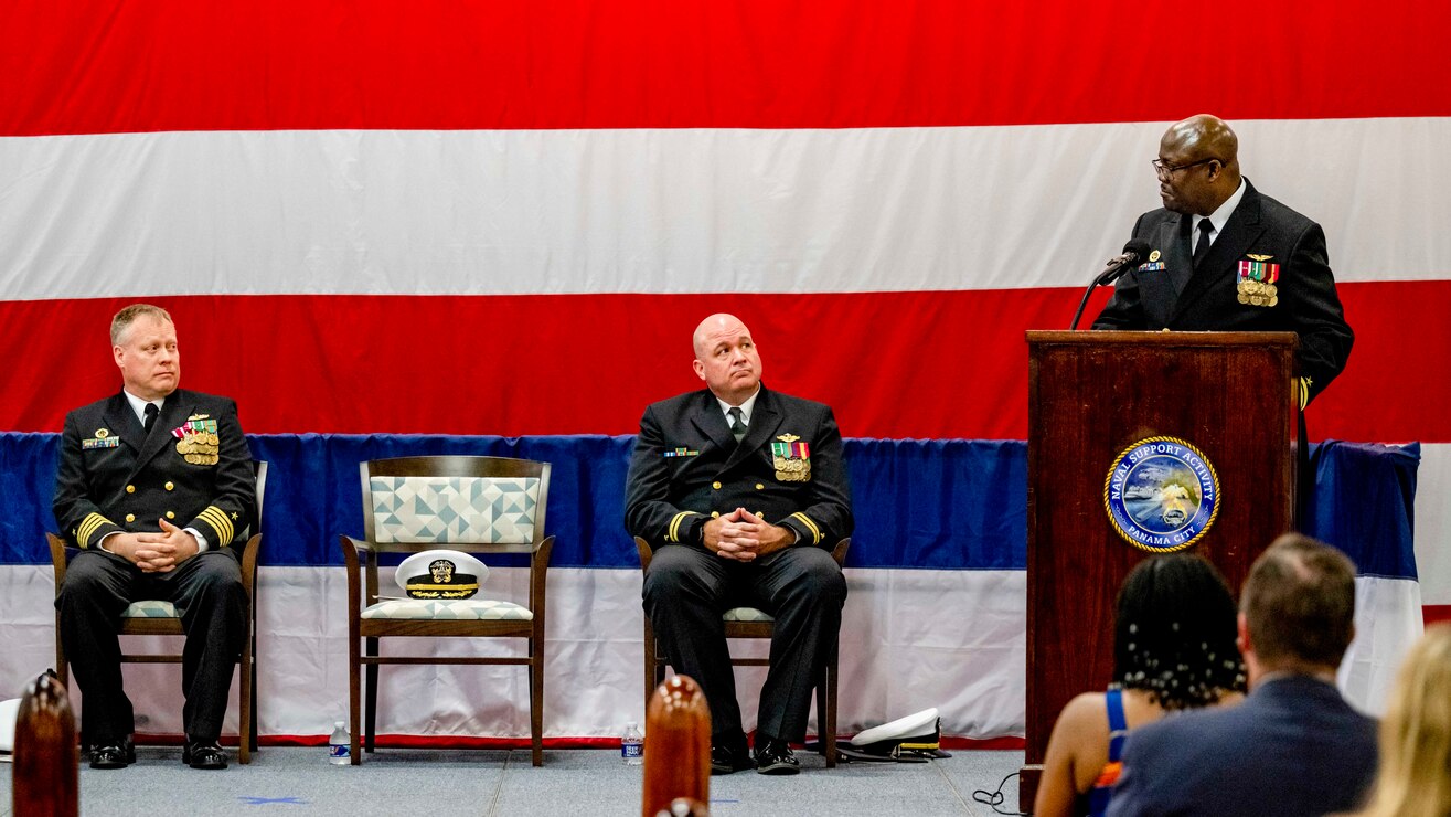 CHANGE OF COMMAND: Naval Support Activity Panama City Commanding Officer Captain Keith B. Foster turned over command to Commander Michael K. Mosi at the change of command ceremony, February 22.