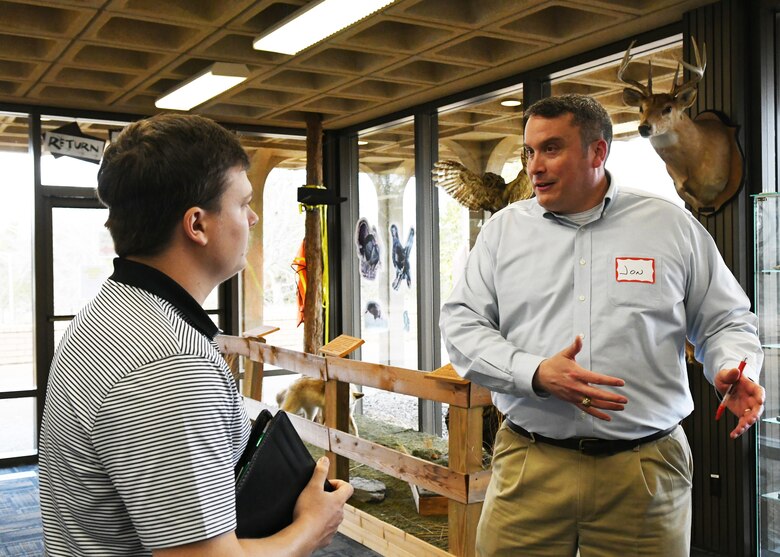 Structural Section Chief Jonathan Bartusiak explains to a potential hire candidate the benefits of working for the Corps of Engineers during the Nashville District job fair held at J. Percy Priest Lake in Nashville, Tennessee, on February 23, 2023.