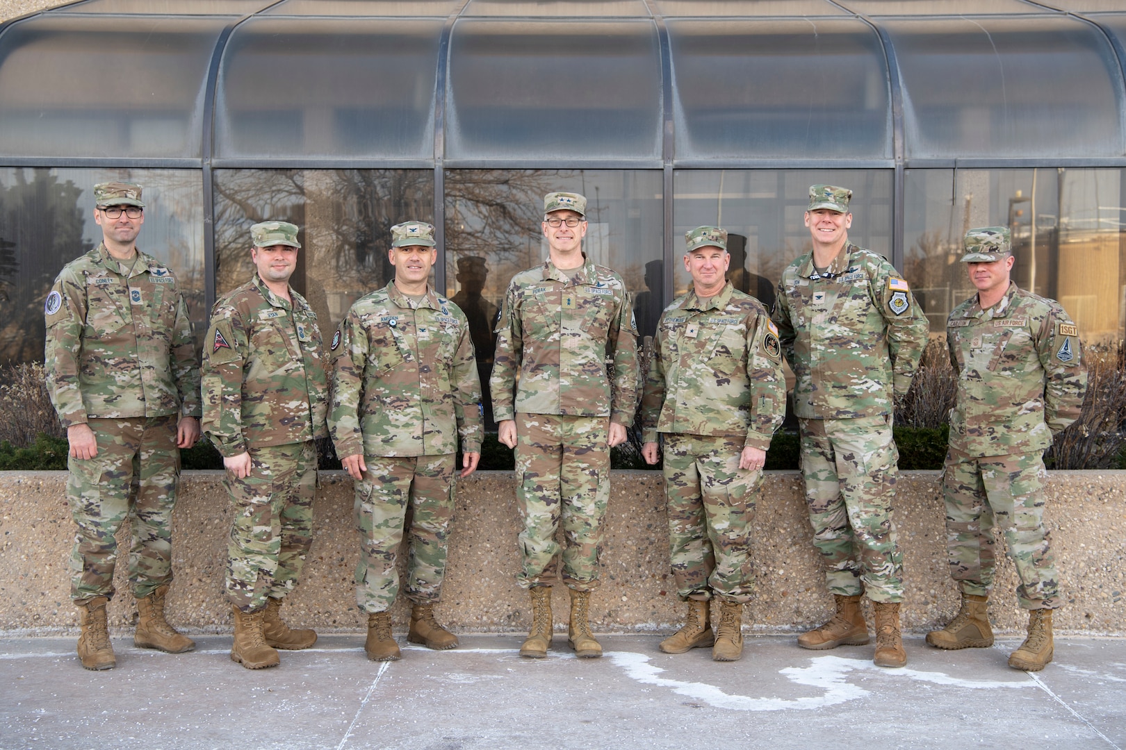 Military members posing for a group photo