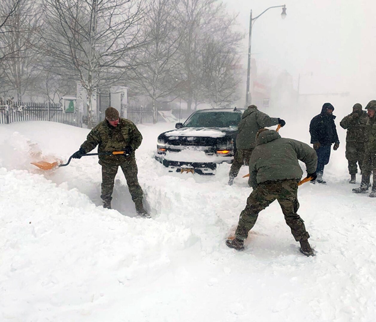 NY National Guard Mobilized 849 for Deadly Blizzard Response > National  Guard > Guard News - The National Guard