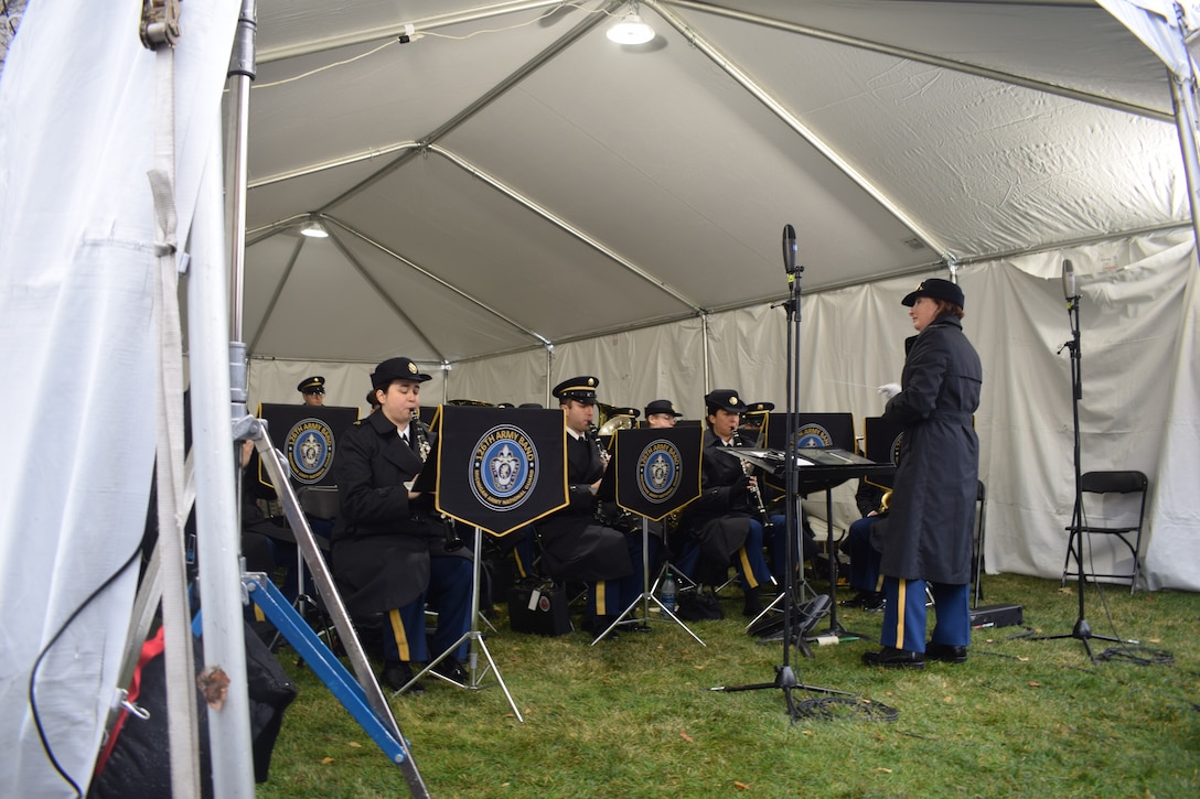 Michigan National Guard members participated in Gov. Gretchen Whitmer's inauguration ceremony. The MING has a proud tradition throughout its history of supporting inaugurations for our Commander in Chief, the Governor of Michigan.