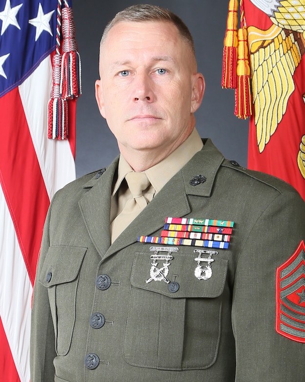 Sgt Maj Jason M. Leader command photo.