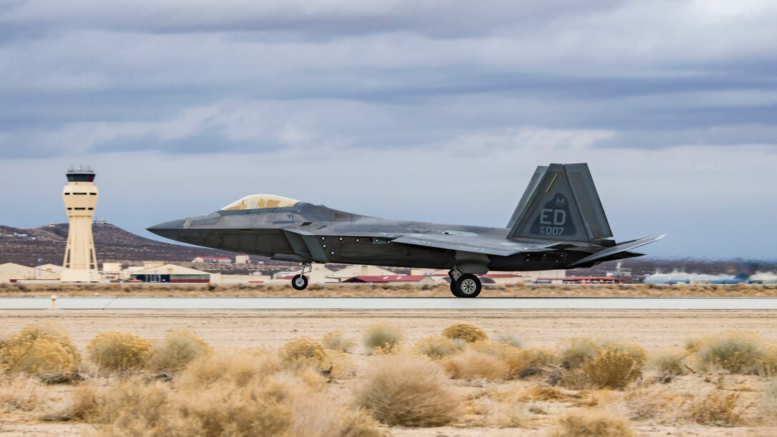 An F-22 Raptor assigned to the 411th Flight Test Squadron, 412th Test Wing, takes off from Edwards Air Force Base, California, Jan, 4, 2023. Flight operations resumed this week at Edwards AFB following the holidays. (Air Force photo by Giancarlo Casem)