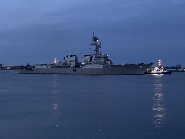230107-N-NO901-1001 ROSTOCK, Germany (Jan. 7, 2023) The Arleigh Burke-class guided-missile destroyer USS Roosevelt (DDG 80) arrives in Rostock, Germany for a scheduled port visit, Jan. 7, 2023.  Roosevelt is on a scheduled deployment in the U.S. Naval Forces Europe area of operations, employed by U.S. Sixth Fleet to defend U.S., allied and partner interests. (U.S. State Department courtesy photo)
