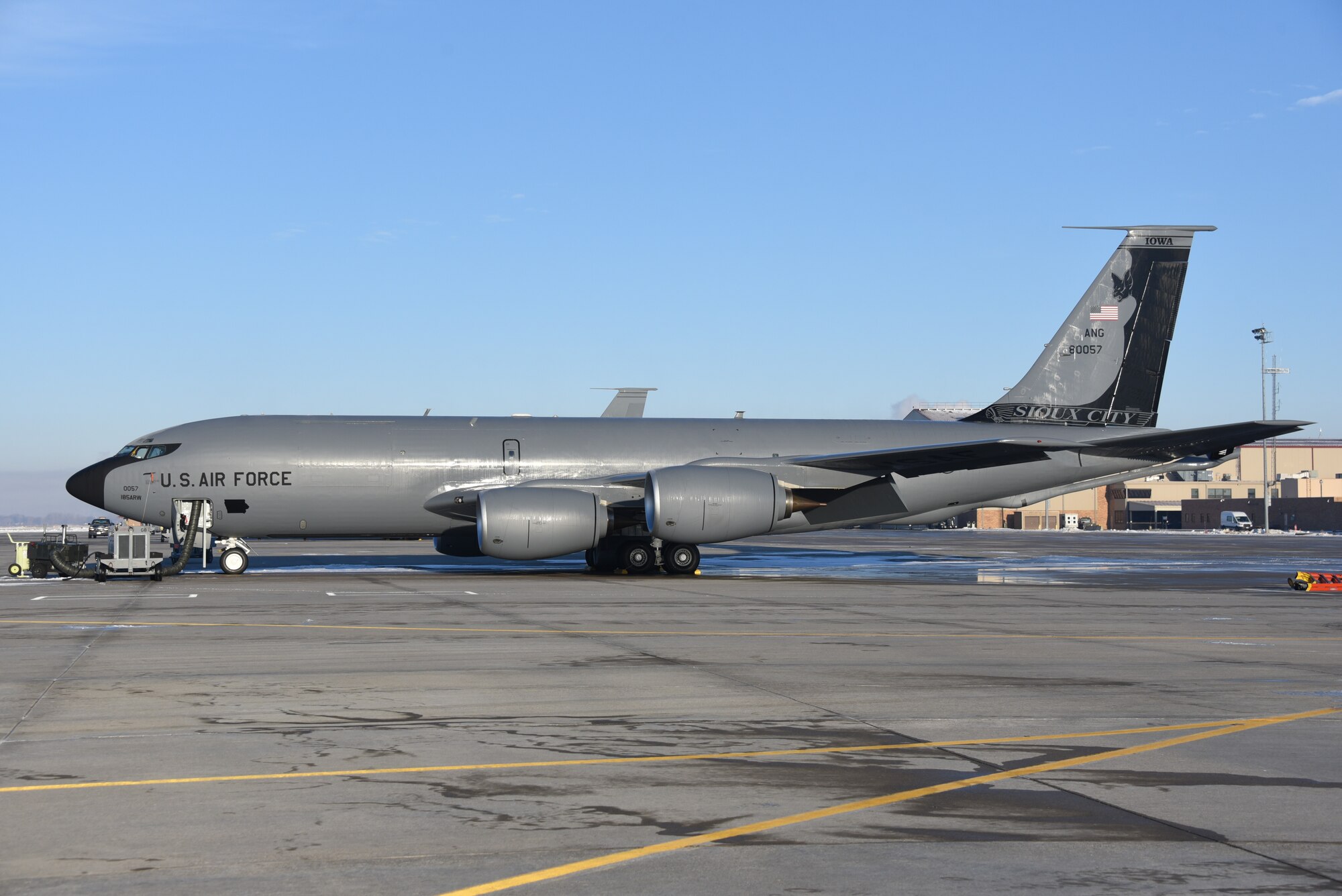 KC-135 deice