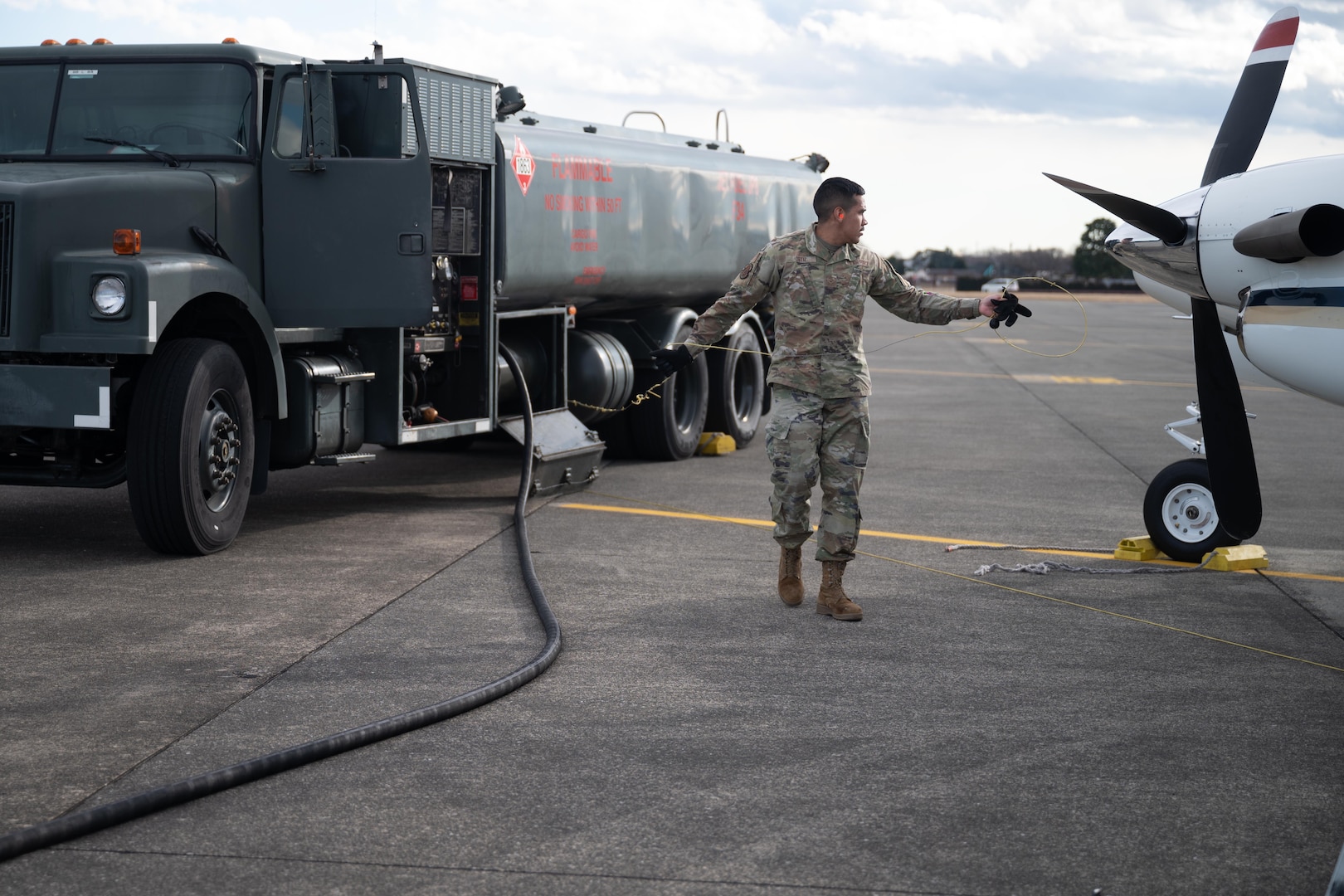 Fueling the Pacific > Defense Logistics Agency > News Article View