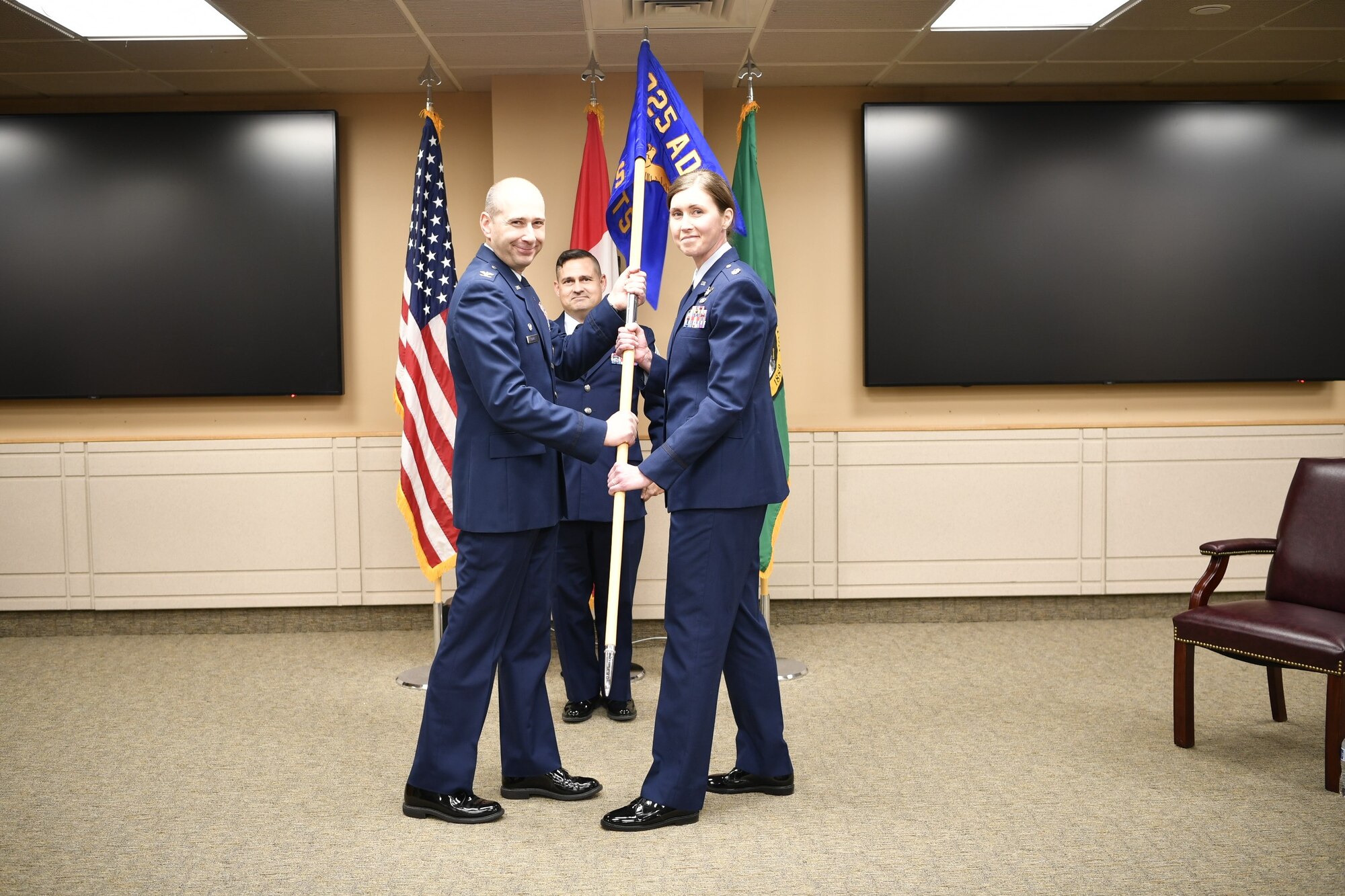 guidon exchange between officers