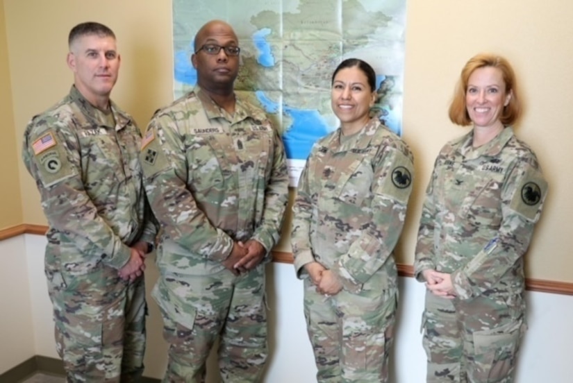 Army Reserve Public Affairs leadership visits deploying Soldiers