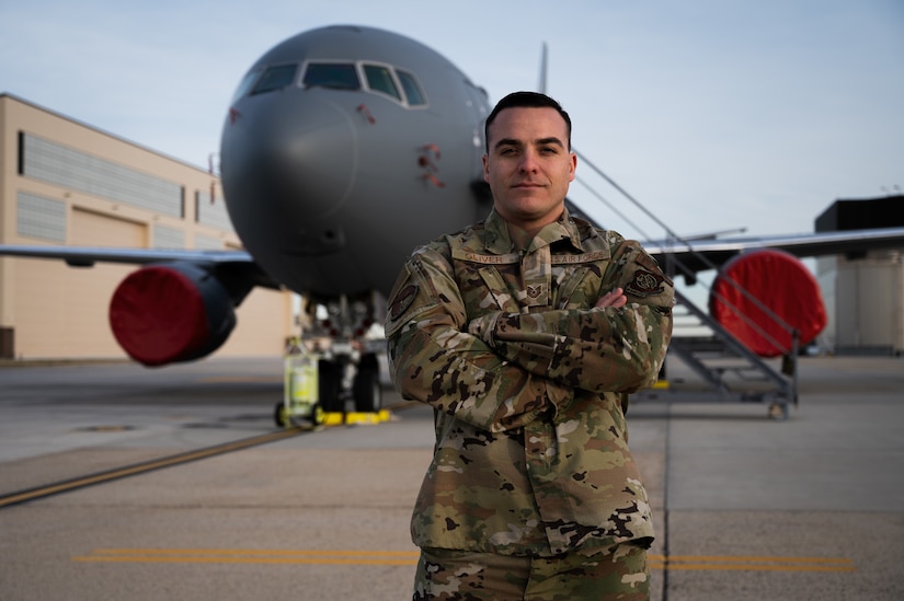 U.S. Air Force Tech. Sgt. Kenneth Oliver, 605th Aircraft Maintenance Squadron flying crew chief, poses for a photo at Joint Base McGuire-Dix-Lakehurst, N.J., Dec. 14, 2022. Oliver was selected with the opportunity to commission through the Senior Leader Enlisted Commissioning Program by demonstrating exceptional leadership and performance skills.  (U.S. Air Force photo by Airman 1st Class Sergio Avalos)