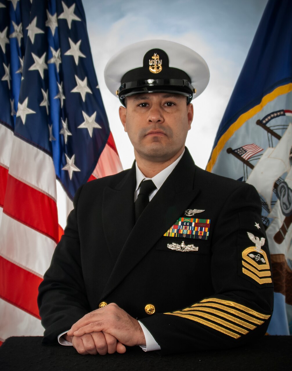 Senior Chief Aviation Electronics Technician Jorge Herrero > Naval ...