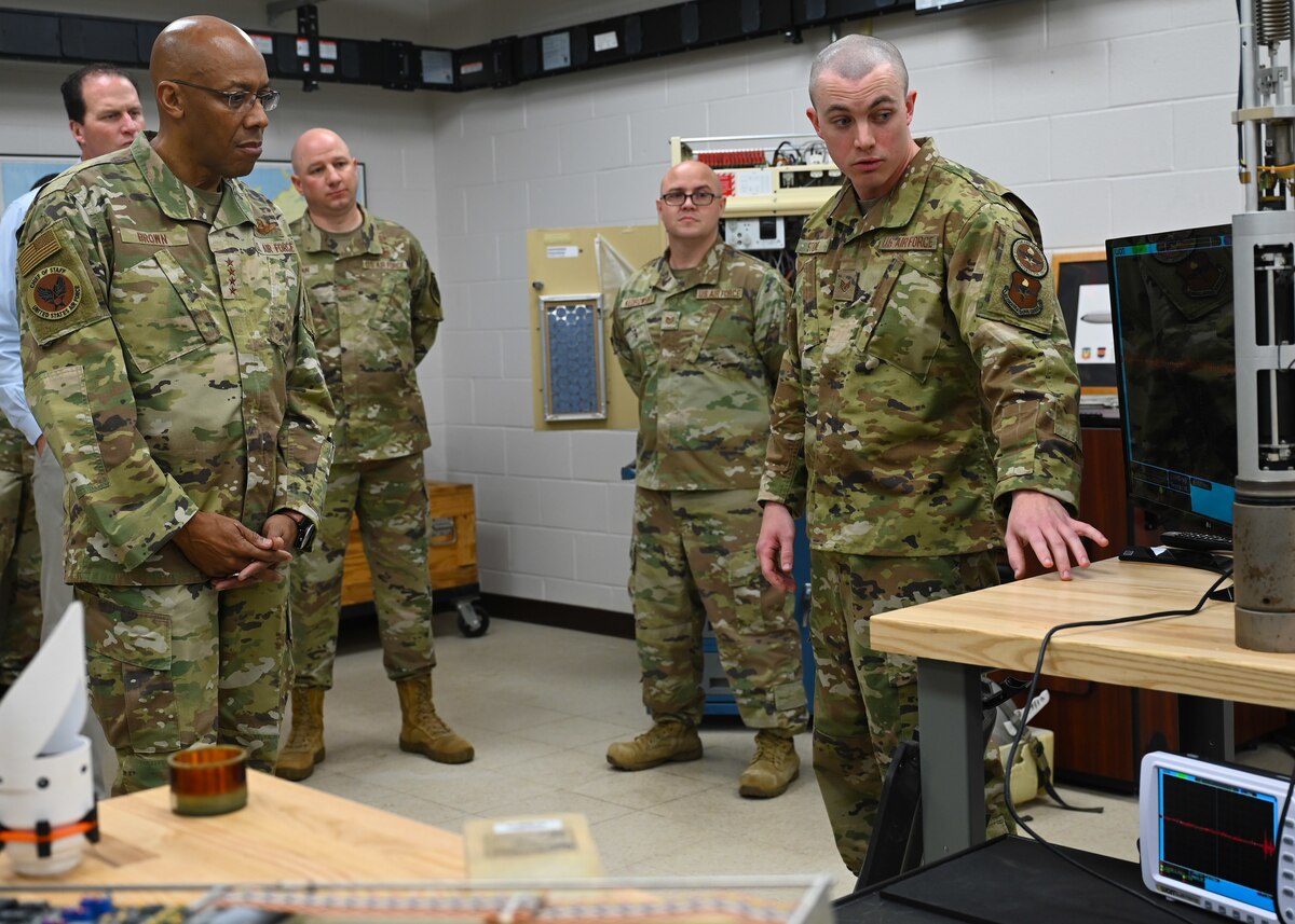 Air Force Chief of Staff Gen. CQ Brown, Jr. is briefed on the training of the scientific applications specialist career field during a visit to Goodfellow Air Force Base, Texas, Dec. 12, 2022. As members of the smallest career field in the Air Force, scientific applications specialists contribute vital support to intelligence, surveillance, and reconnaissance missions around the globe. Brown’s visit to Goodfellow also included a mission brief and all-call with the 17th Training Wing, a small-group lunch with Airmen, as well as a discussion of ongoing community partnership initiatives, and visits to the Louis F. Garland Fire Academy and Moser-Flynn Hall Intelligence Campus. (U.S. Air Force photo by Airman 1st Class Zachary Heimbuch)
