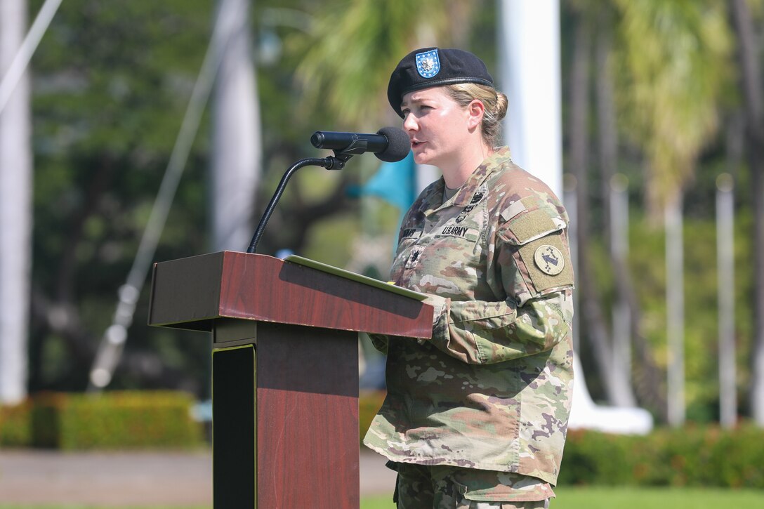 FORT SHAFTER, Hawaii - U.S. Army Pacific bid farewell to Command Sgt. Maj. Jason J. Fillmore, U.S. Army Pacific Headquarters and Headquarters Battalion command sergeant major, and welcomed Command Sgt. Maj. Brian D. Seager, during a Change of Responsibility ceremony on Historic Palm Circle, here, Jan. 11.