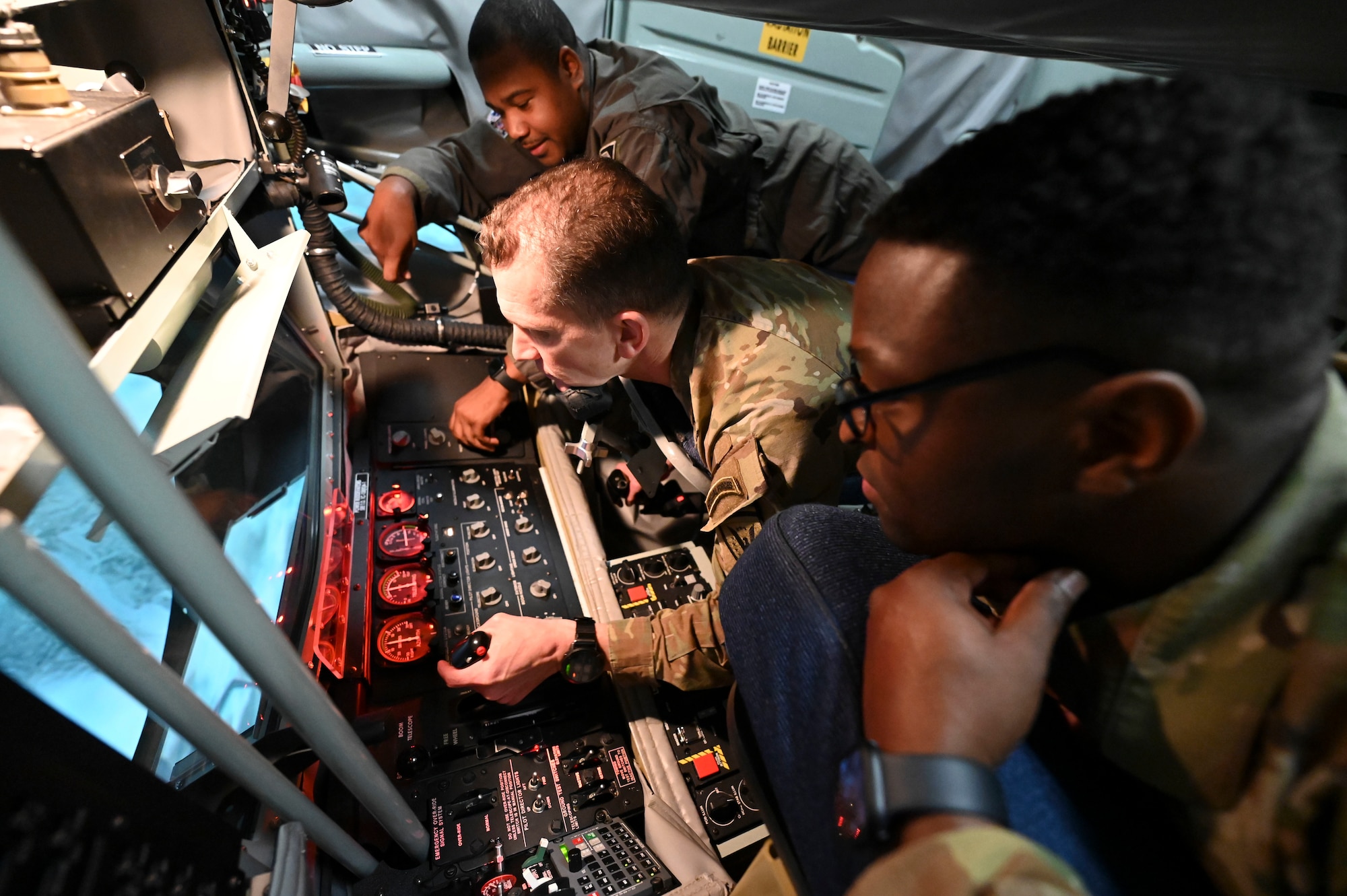 The BOWST simulates aircraft approach and nasal attachment in preparation of real-world refueling operations.