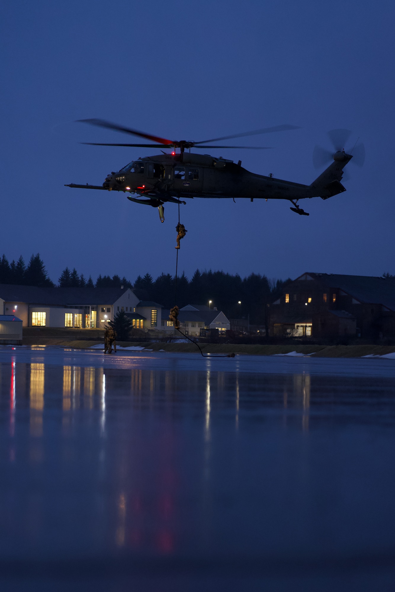 Alaska Air National Guard trains with Coast Guard at Air Station Kodiak