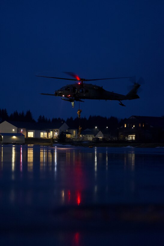 Alaska Air National Guard trains with Coast Guard at Air Station Kodiak