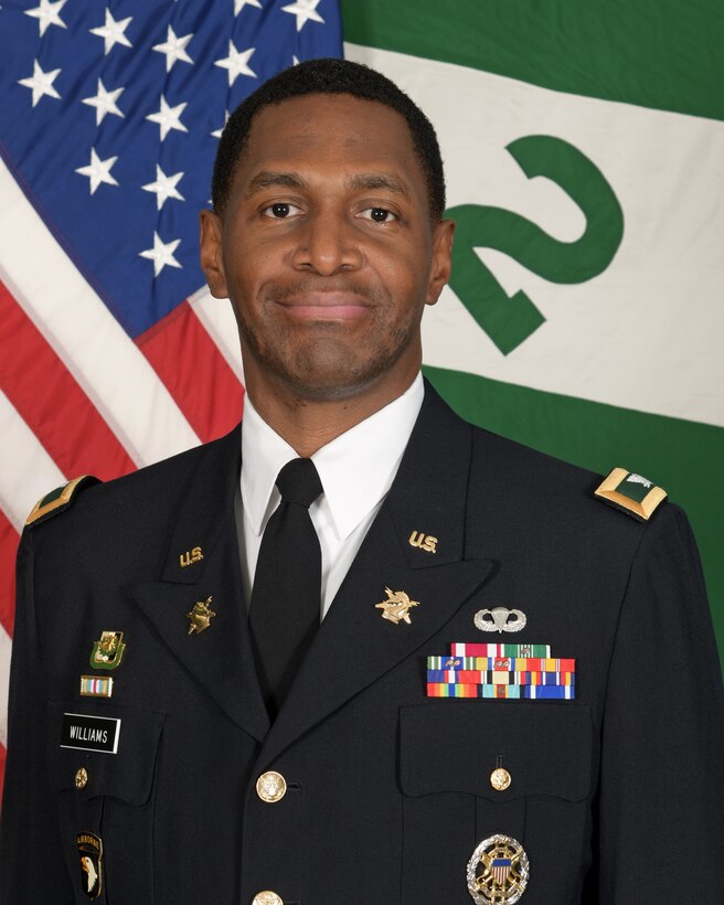 Col. Lawrence E. Williams, Commander, 2nd Psychological Operations Group (Airborne)