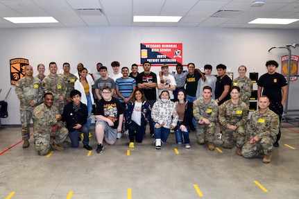 Soldiers instruct JROTC cadets how to ‘Stop The Bleed”