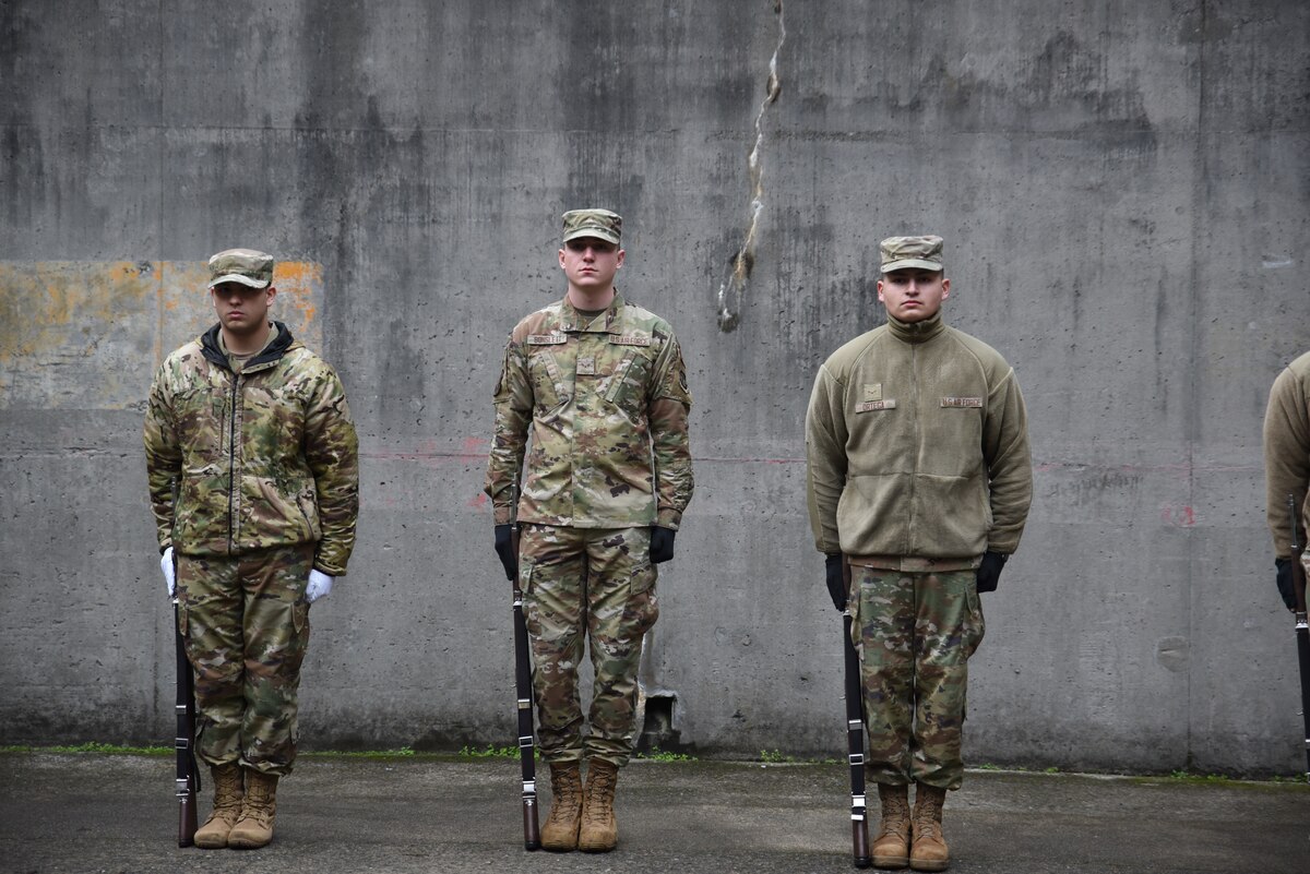 Air Force Honor Guard visits Team McChord > Team McChord > Article Display
