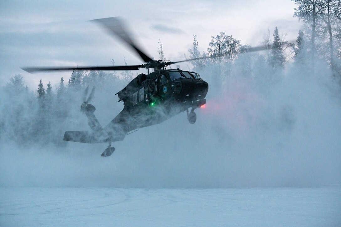 24 SOW D-Cell, pioneers of the ACE concept, hone arctic skills in Alaska