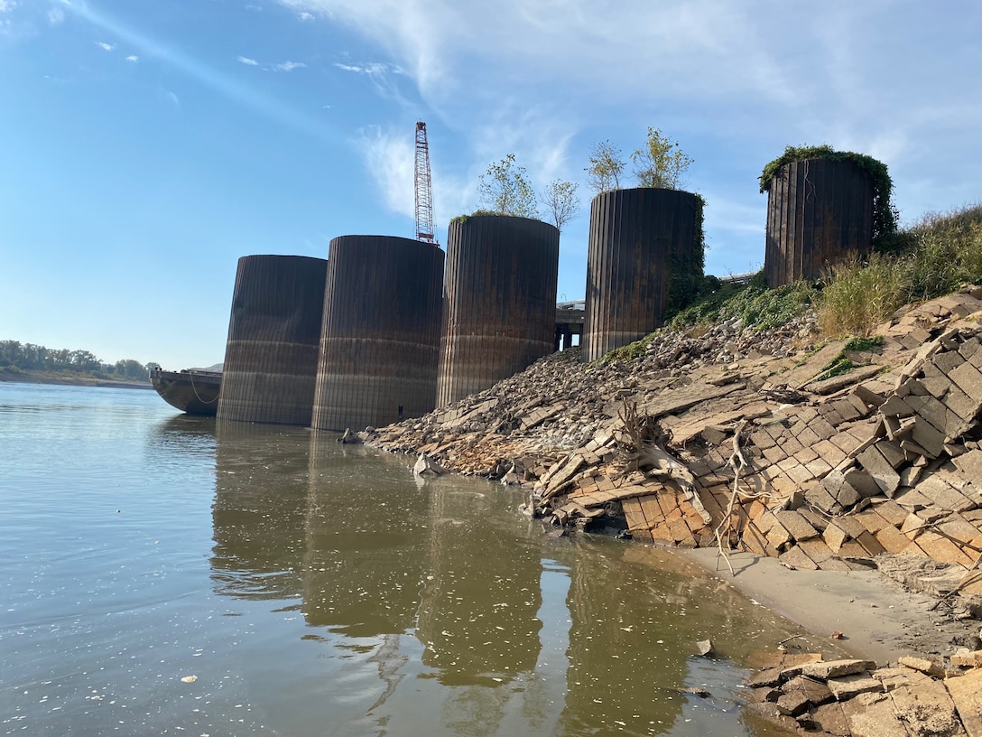 A Memphis District Project Delivery Team recently completed a $5.3M Bipartisan Infrastructure Law (BIL)-funded revetment project in Bauxippi-Wyanoke, Arkansas.