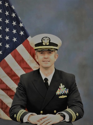 (Jan. 17, 2023) EGLIN AIR FORCE BASE , Fla. -- Official portrait of Lt. Cmdr. Dan Sauer. (U.S. Navy photo)