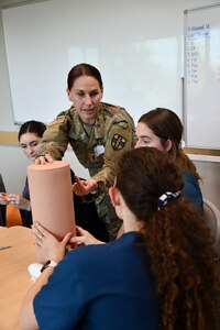 Army Reserve Soldiers help 'Stop the Bleed'