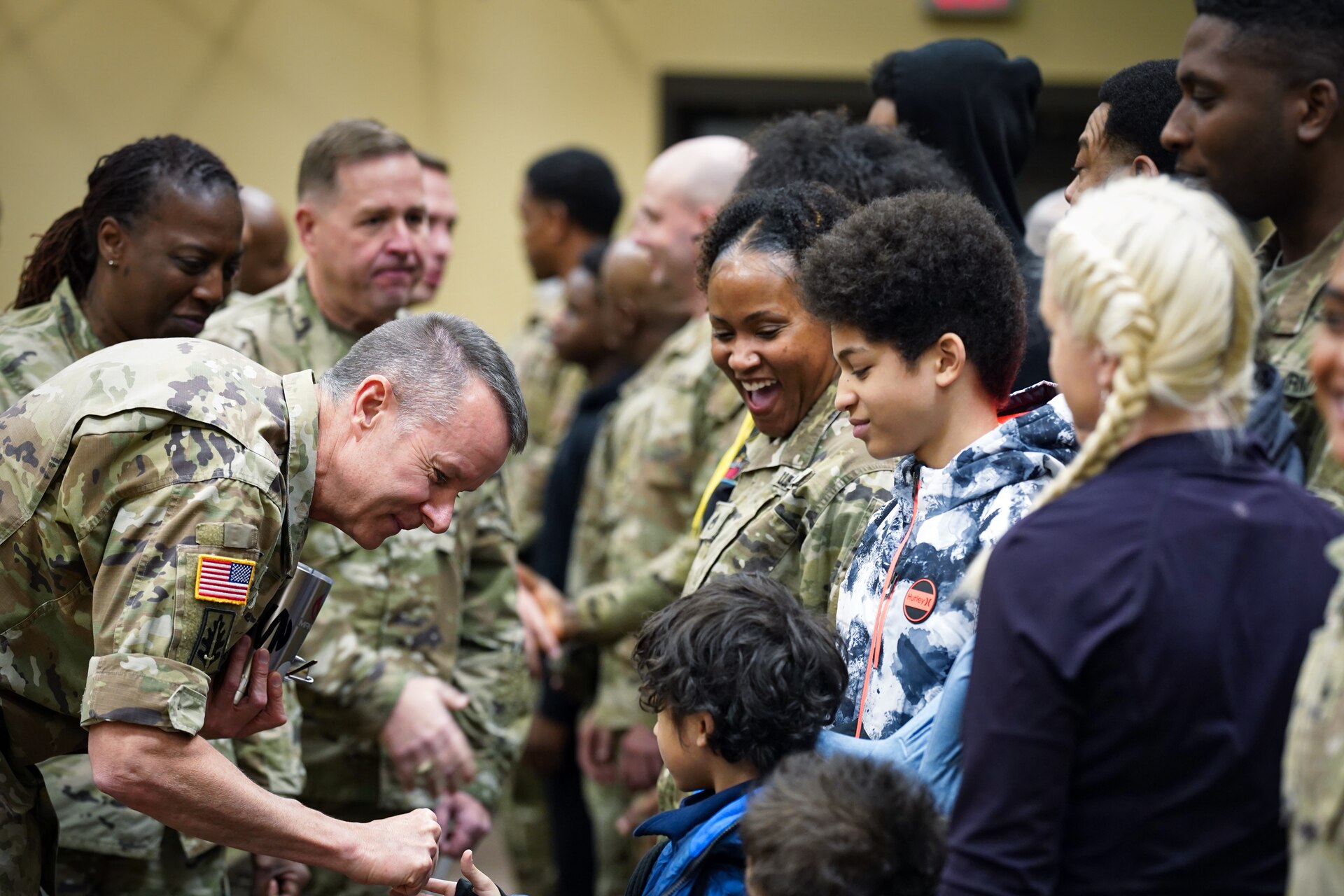 Army Reserve Soldiers raise right hands again