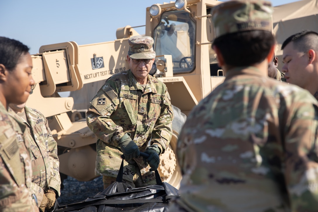 143d Expeditionary Sustainment Command conducts an equipment layout
