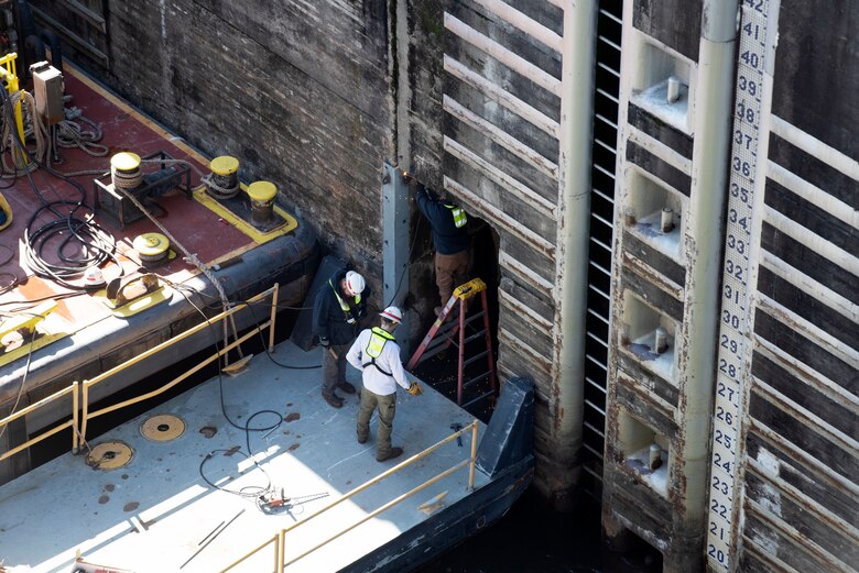 The U.S. Army Corps of Engineers Nashville District’s Maintenance Support Team onboard the Motor Vessel Iroquois is positioned on the downstream side of Watts Bar Lock on the Tennessee River in Decatur, Tennessee, to repair the needle-dam-girder beam slot Jan. 19, 2023. (USACE Photo by Lee Roberts)