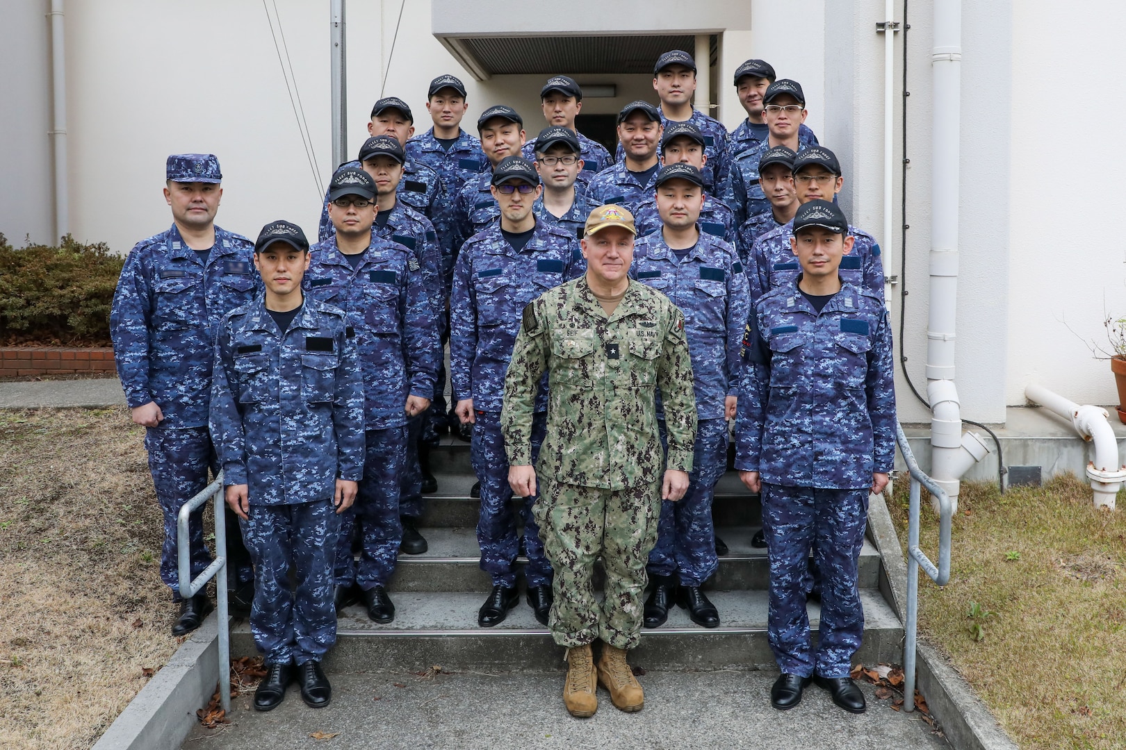 Submarine Group 7 Hosts Japanese Submarine Officers in Yokosuka