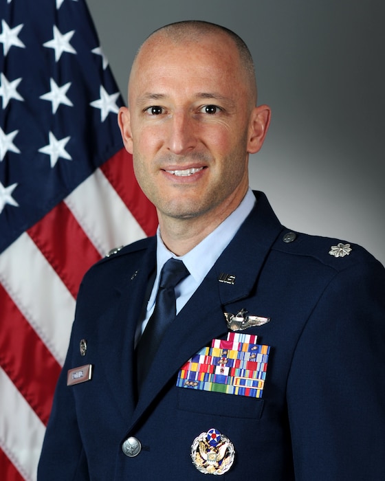 Lt Col Rolling Official Photo