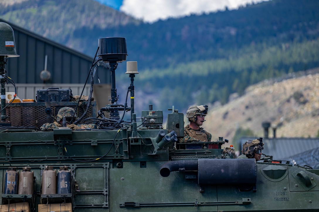 U.S. Marines with 1st Radio Battalion, I Marine Expeditionary Force Information Group, conduct safety checks before going on a convoy during 1st Radio Battalion Field Exercise at Mountain Warfare Training Center, Bridgeport, California, on August 18, 2022. The three week long FEX reinforced the Marines’ deployment capabilities and unit readiness within I MIG by conducting distributed operations and specific military occupational specialty training. (U.S. Marine Corps photo by Lance Cpl. Dean Gurule)