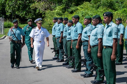 U.S. Indo-Pacific Commander Travels to Papua New Guinea