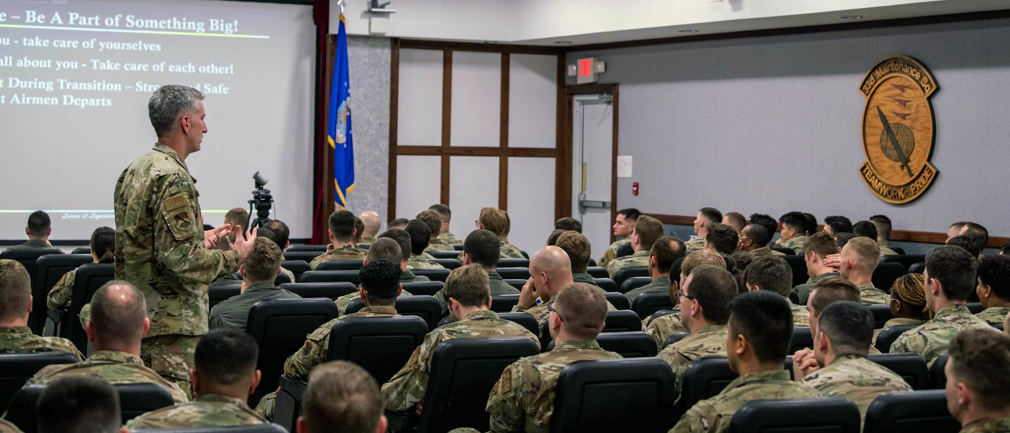 Wing commander speaks to Airmen