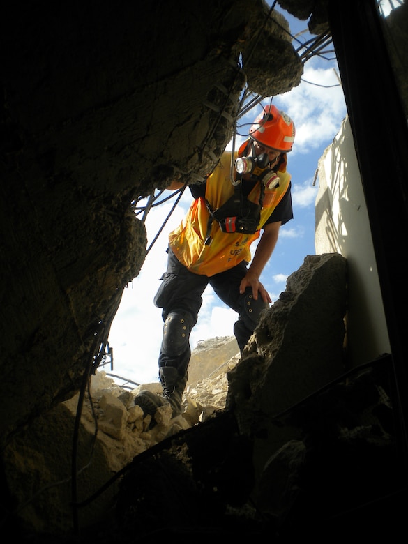 Members of the USACE Urban Search and Rescue Team are specially-trained and equipped structural engineers which augment FEMA Urban Search & Rescue Task Forces, incident support teams, military technical rescue organizations and general puporse troops during structural collapse incidents and other disaster response missions.