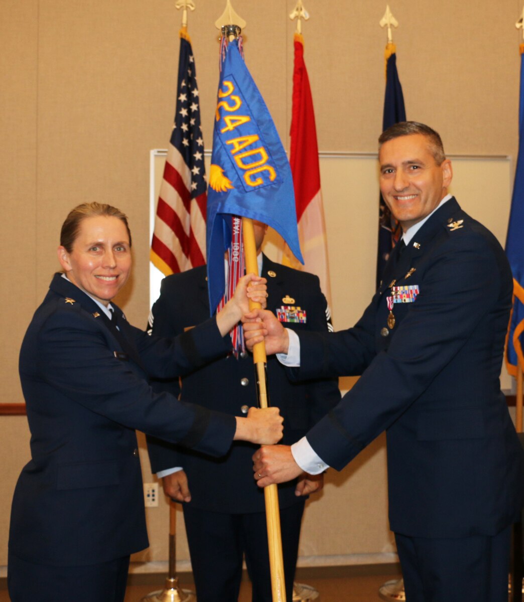 New ADG and ADS commanders at EADS > Eastern Air Defense Sector ...