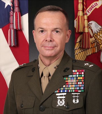 Official portrait of Maj. Gen. Jay. M. Bargeron.