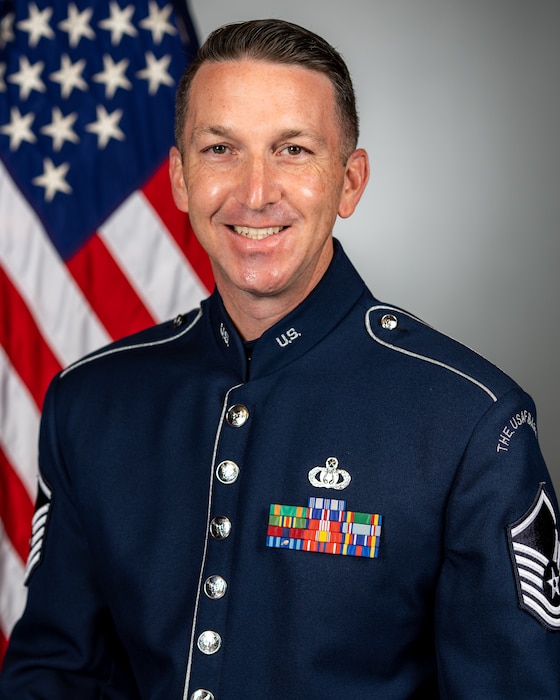 Matt Dannan Bio Photo