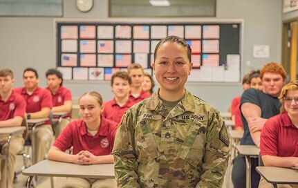 Idaho Army National Guardsman Staff Sgt. Sarah Pak instructs students from her alma mater at Canyon Ridge High School in Twin Falls, Idaho, as part of the Idaho Army National Guard’s Military Leadership Program.