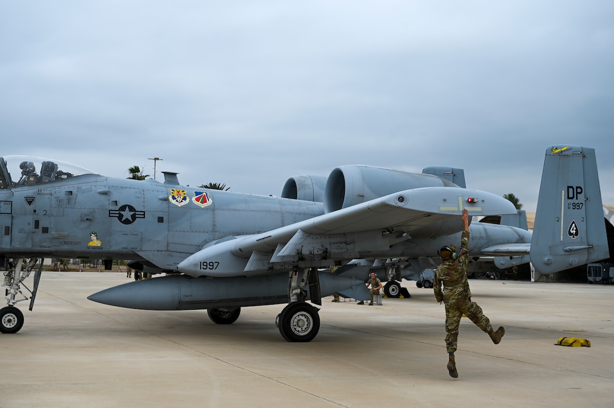 First-ever A-10s launch out of South America > Air Reserve