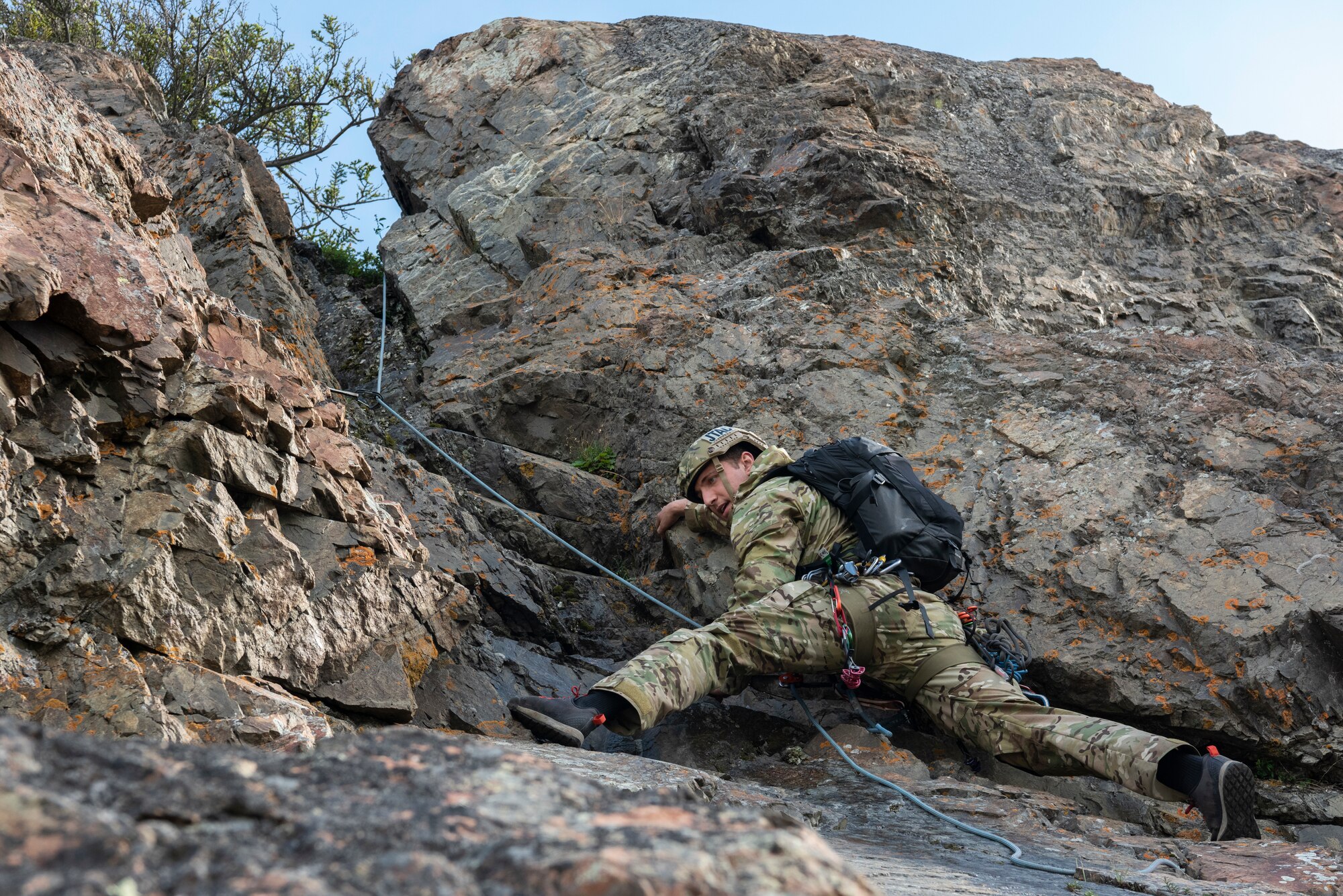 3rd ASOS special warfare Airmen hone mountaineering skills in Alaska