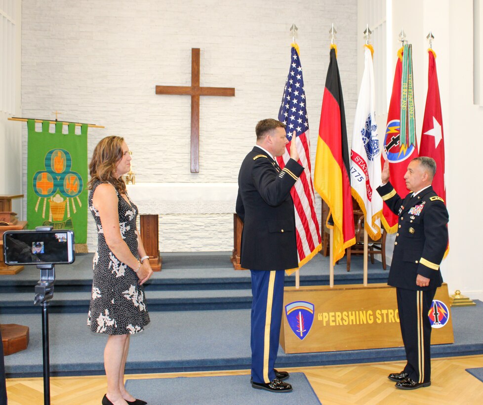 56th Artillery Command Army Reserve chaplain promoted to lieutenant colonel