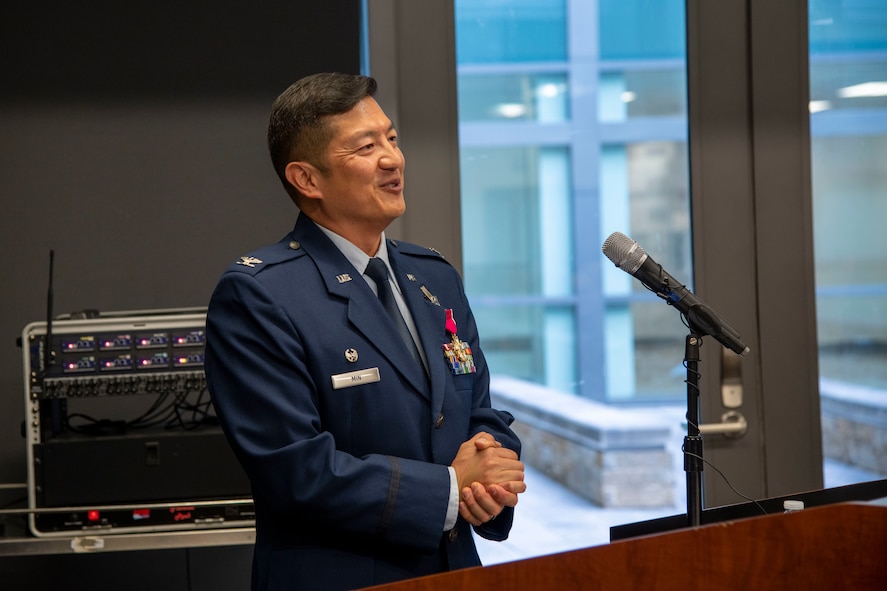 Air Force Colonel delivers speech