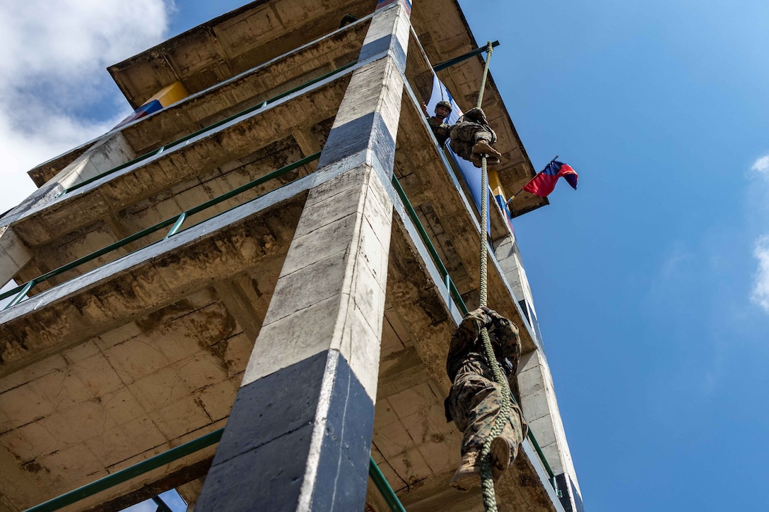 UNITAS 2023: Rappel Tower