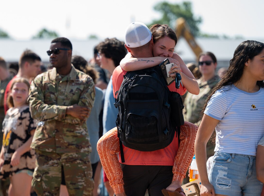 94th FS Airmen are welcomed home by friends, coworkers, and families.